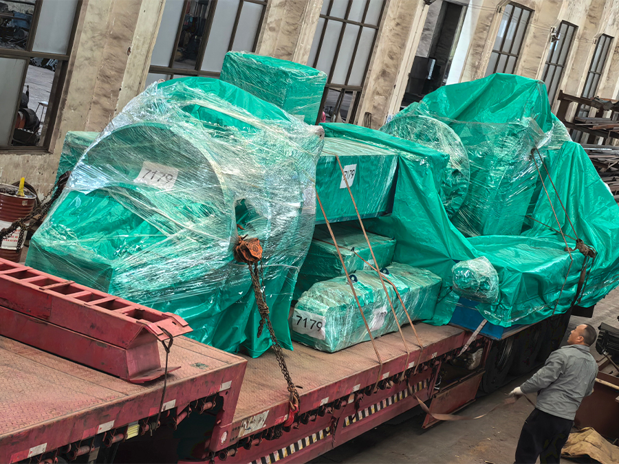 波纹炉胆旋压机床/加工设备